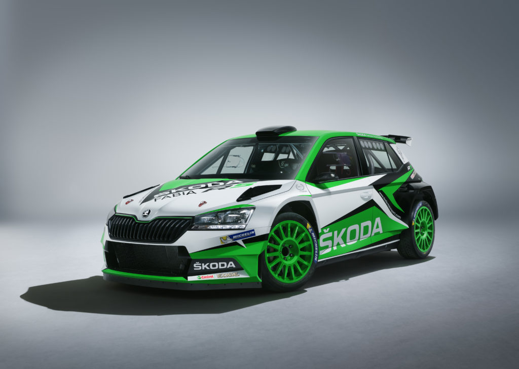 Weiterentwickelter SKODA FABIA R5 tritt Erbe des erfolgreichsten Rallye-Autos seiner Kategorie an