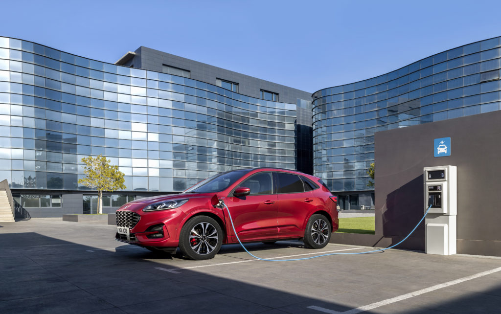 Der neue Kuga: Der erste Ford mit Mild-, Voll- und Plug-In-Hybrid-Antrieb